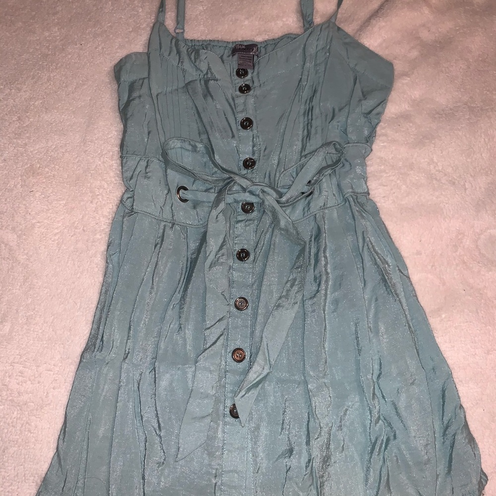 Button-up tank top